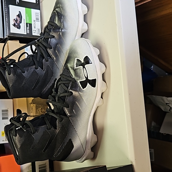 Under Armour highlight rm main image 4